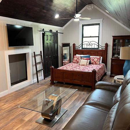 Отель Georgetown - Tree House Экстерьер фото